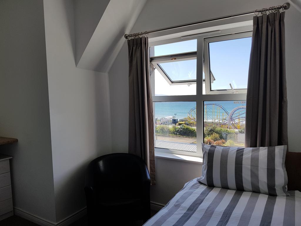 Causeway Bay Guesthouse Portrush Bagian luar foto
