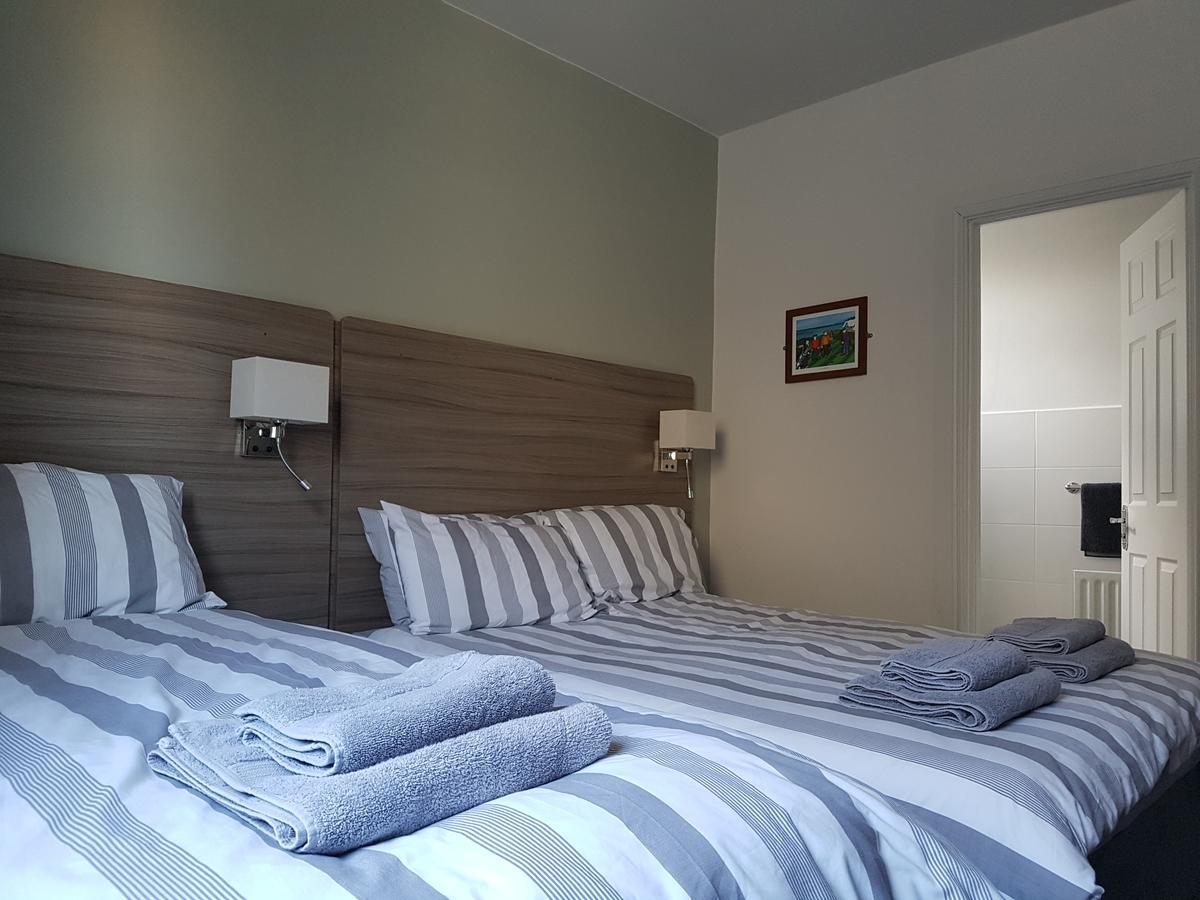 Causeway Bay Guesthouse Portrush Bagian luar foto